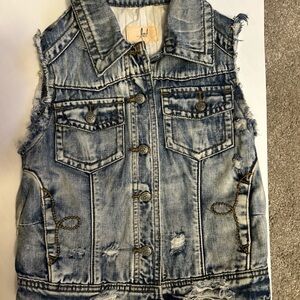 Lost Denim Vest in Light Blue